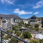 Luxury Apartment With Amazing Views & No Loadshedding