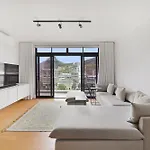 Luxury Apartment With Amazing Views & No Loadshedding